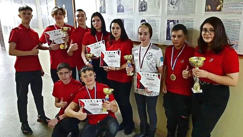 Почти весь пьедестал почёта –  у ногликцев 