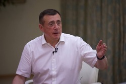 В Невельске построят новый корпус районной больницы, а в Макарове - поликлинику