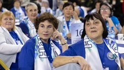 Валерий Лимаренко вручил награды лучшим серебряным добровольцам Сахалина и Курил