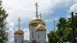 Троица 2024: когда празднуют, традиции, что нельзя делать  