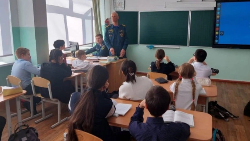 О Дне гражданской обороны
