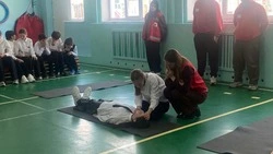 Красный Крест провёл мастер-классы для школьников