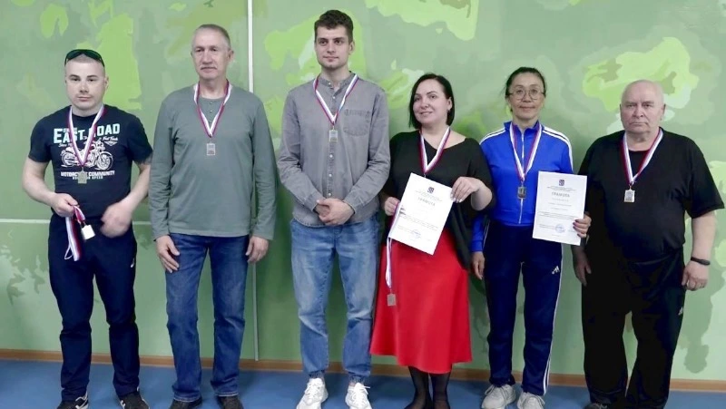 «Золото» – у «Администрации»