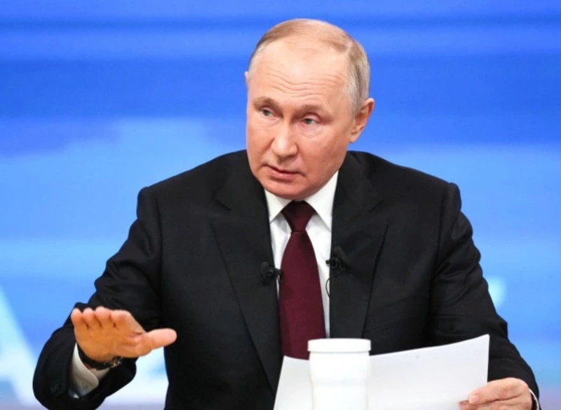 Президент России рассказал об устойчивости финансово-экономической системы страны