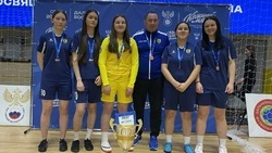 «Бронза» - у футболисток из СОШ № 1