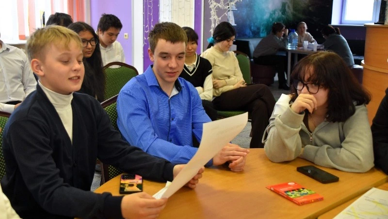 Как молодёжь строит карьеру