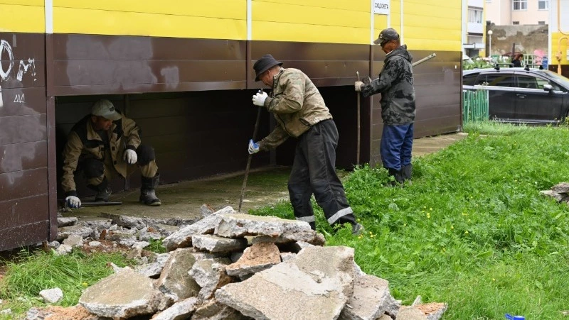 Капитально ремонтируют два подвальных помещения