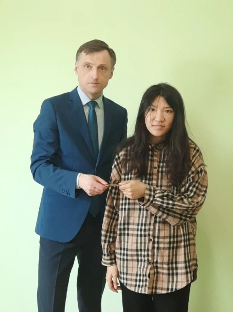 Дети-сироты получают квартиры