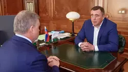 Валерий Лимаренко поздравил Георгия Карлова с уверенной победой на выборах в Госдуму РФ