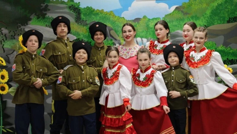 Молодые удалые