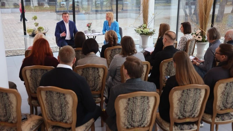 400 тысяч на дальневосточную ипотеку участникам СВО и молодым семьям продолжат выплачивать в 2026 г.