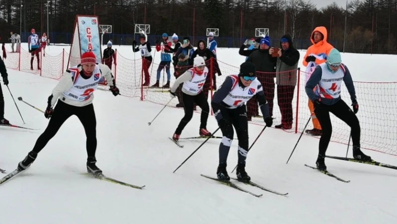 Лыжники «Спецавтотранспорта» обогнали конкурентов