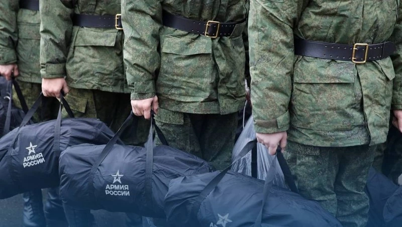 Президент РФ: поток мужчин, готовых защищать родину, не сокращается