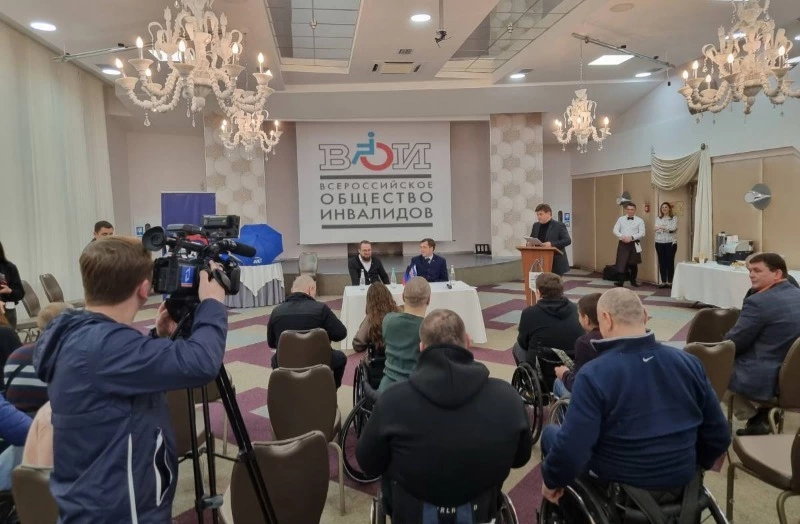 «Единая Россия» запускает партпроект «Единая страна – доступная среда» в ДНР и ЛНР