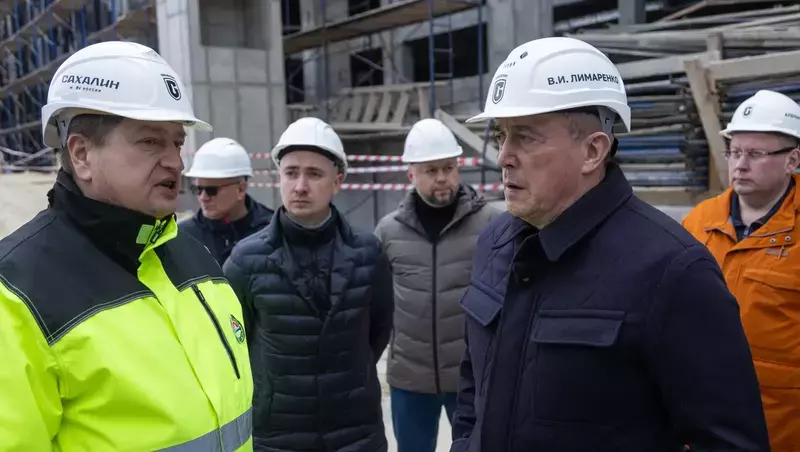 Сахалинским студентам компенсируют половину стоимости первого года обучения