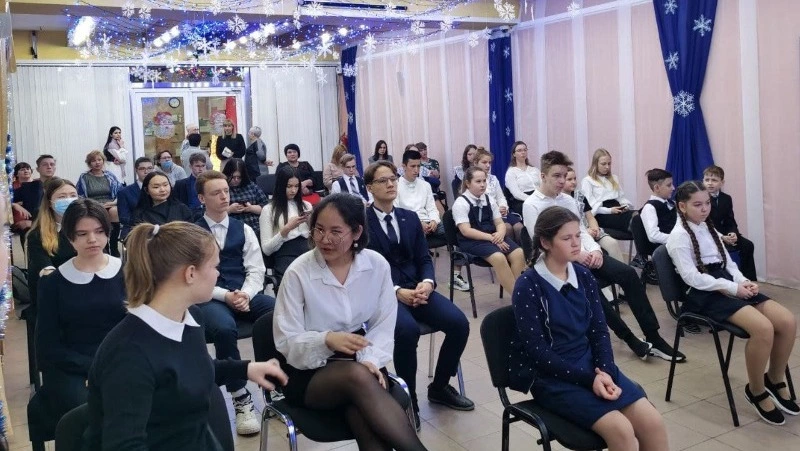 В Ногликах наградили талантливую молодежь