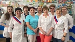 Белые халаты, работа в пандемию и… «водородные персики»