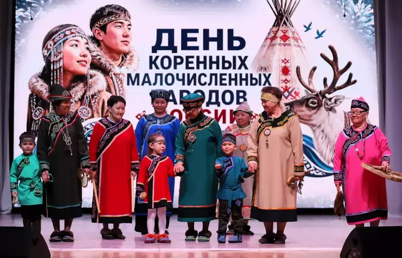 «Ари ла миф» и бабули с внучатами