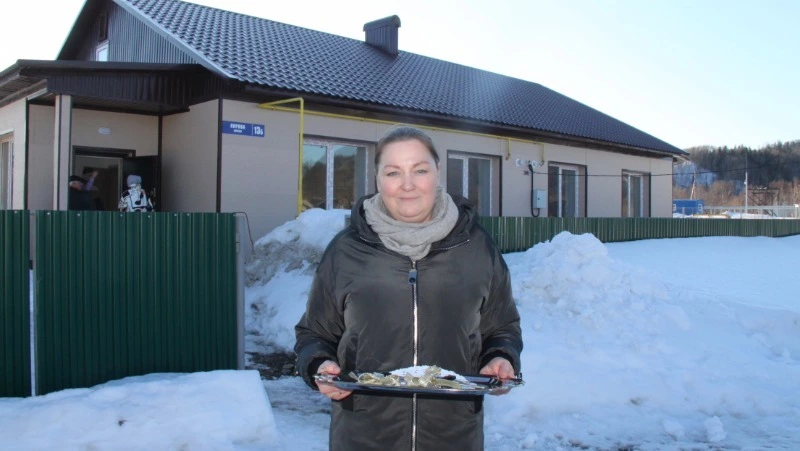 С новосельем, нышевцы!