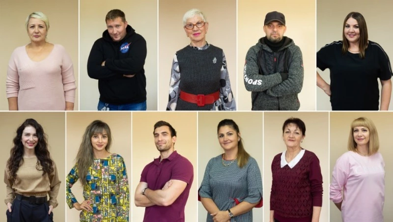 Люди, несущие праздник