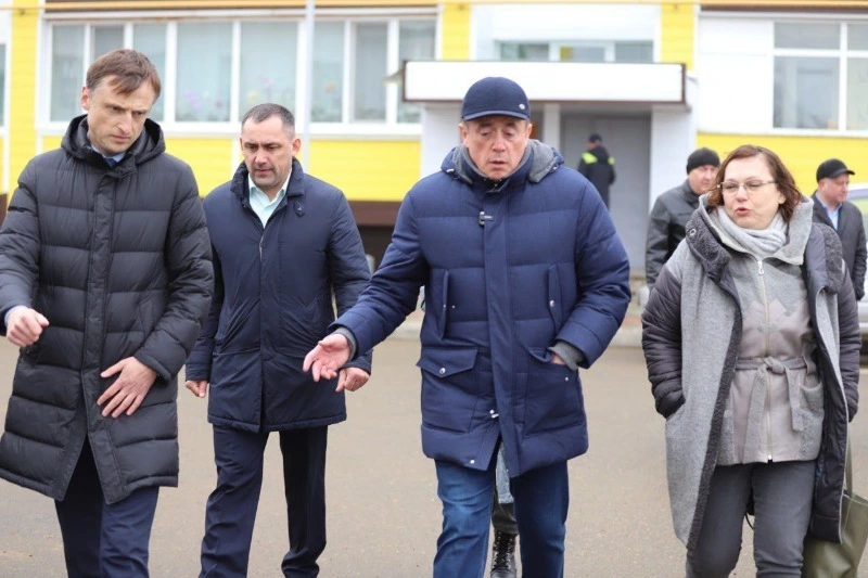 Рабочая поездка губернатора в Ногликский район