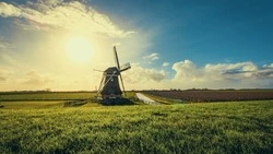 Народные приметы на 21 августа 2024: что можно и нельзя делать в день Мирона Ветрогона