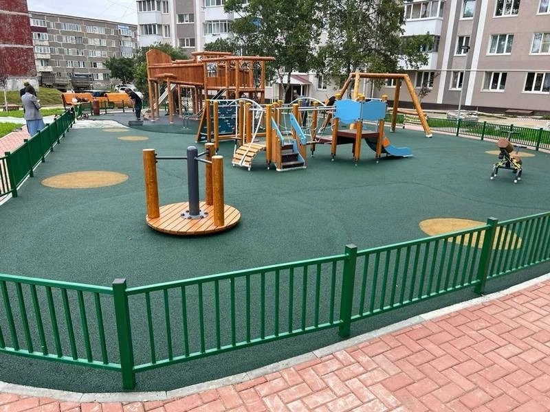 Станут как новенькие в этом году 190 дворов на Сахалине и Курилах